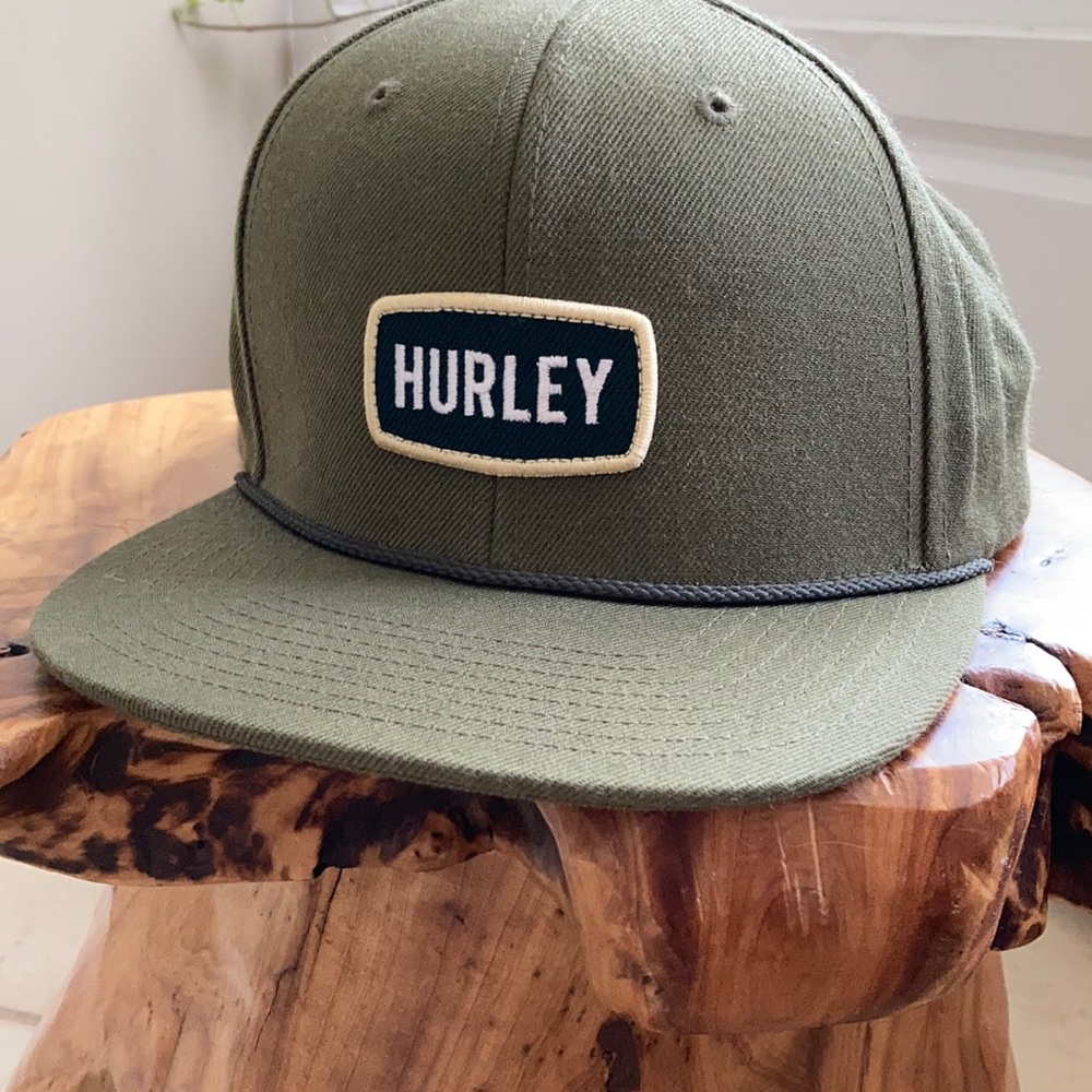 Men’s Hurley hat